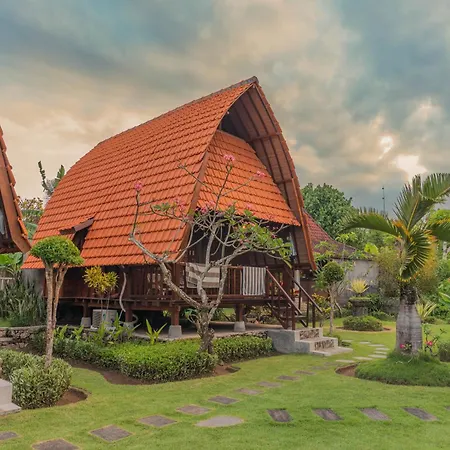 Harta Lembongan Villas